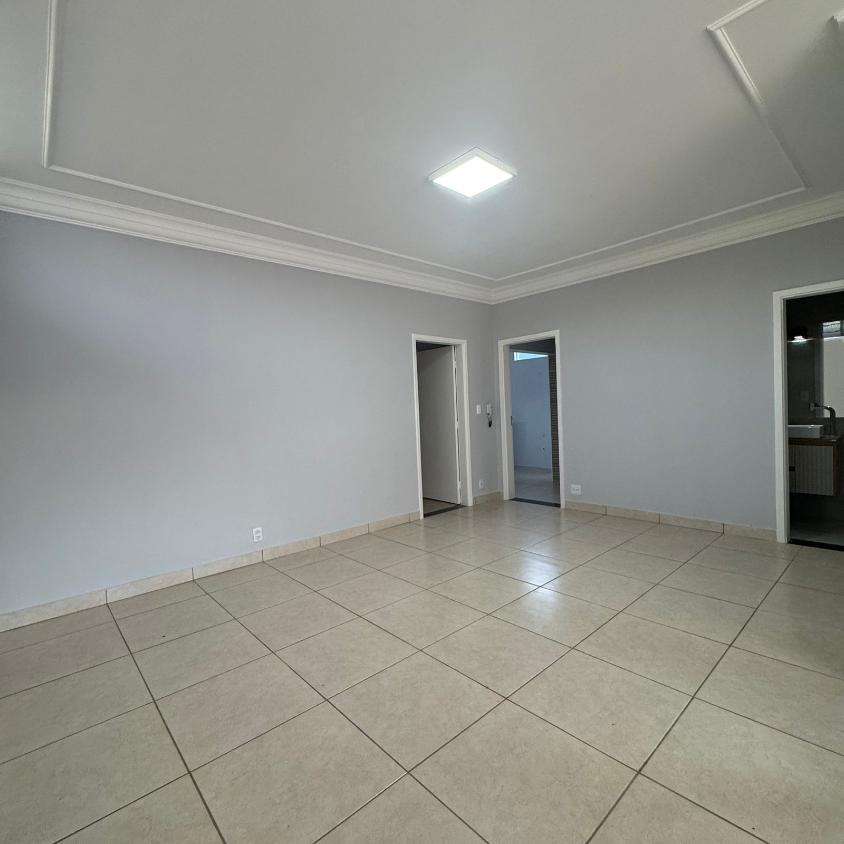Casa, 3 quartos, 206 m² - Foto 3