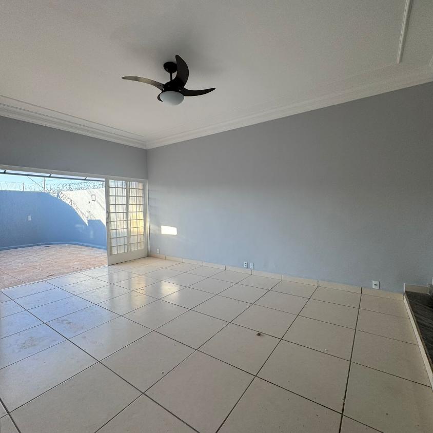 Casa, 3 quartos, 206 m² - Foto 4