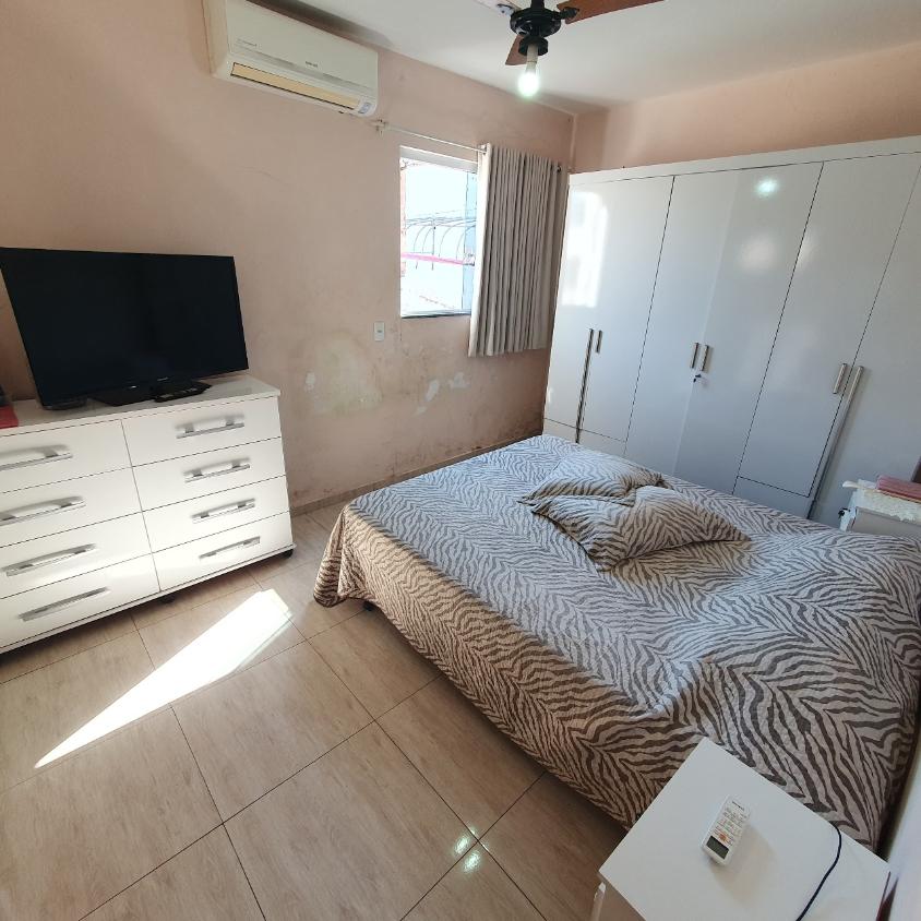 Casa à venda com 2 quartos, 156m² - Foto 3