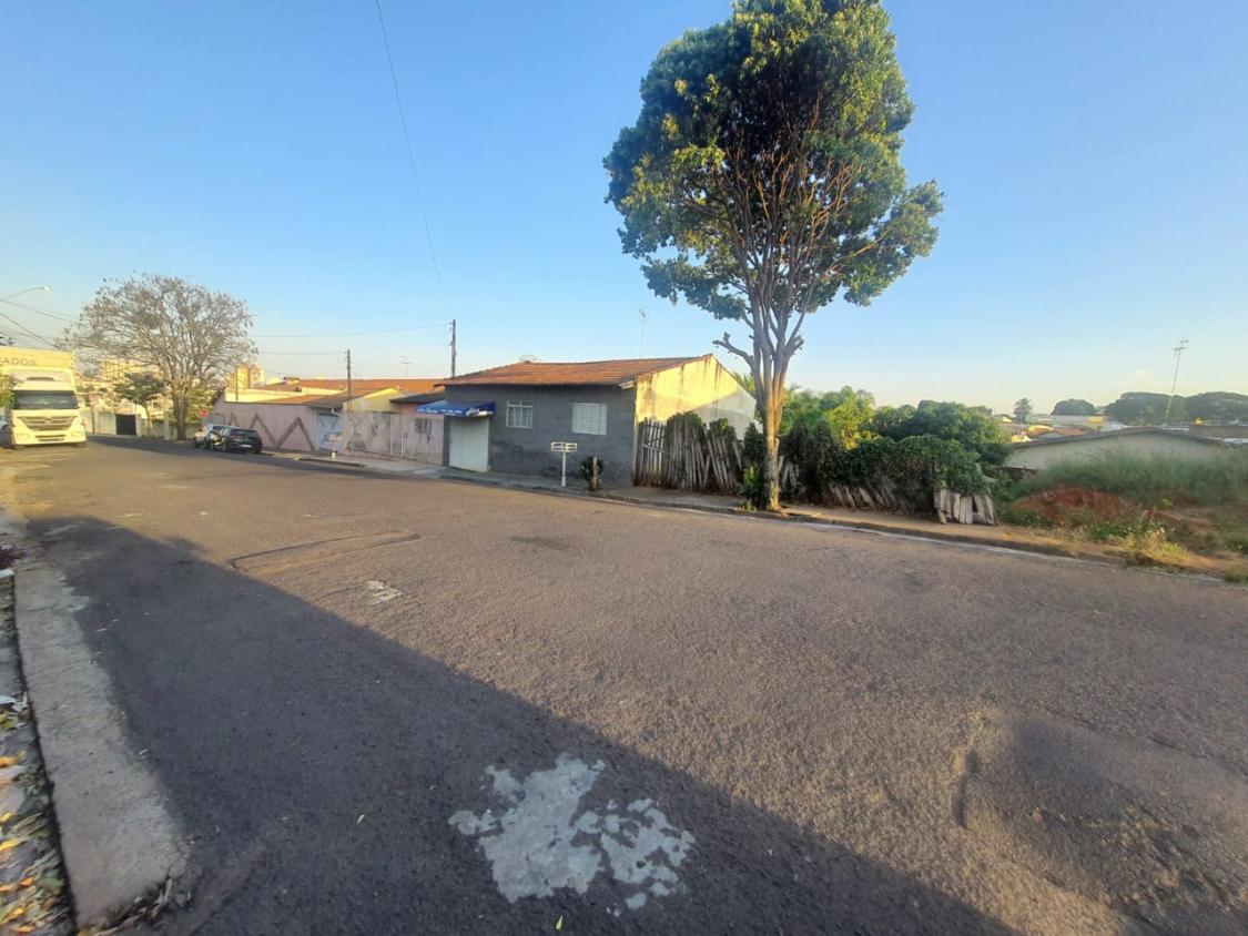 Loteamento e Condomínio, 300 m² - Foto 2