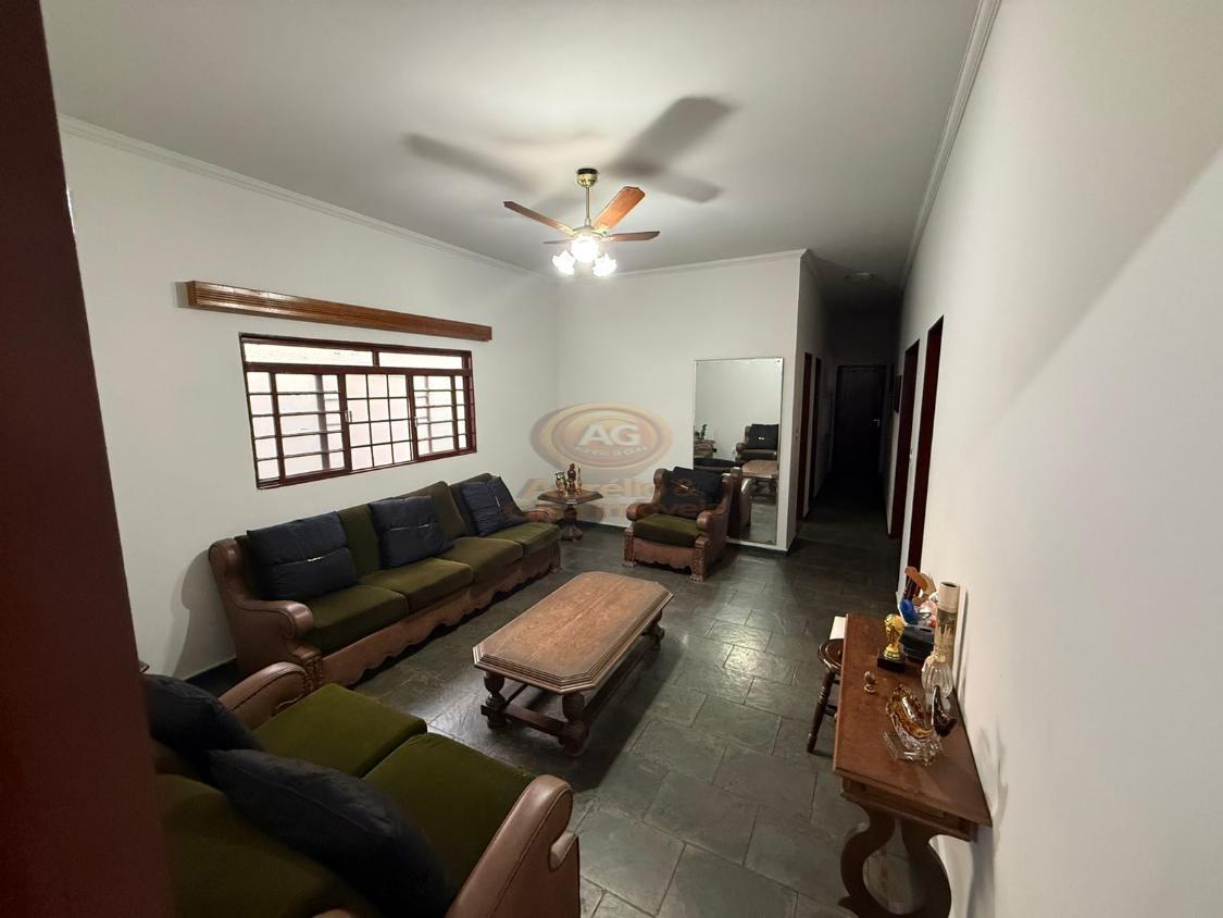 Chácara, 3 quartos, 1079 m² - Foto 5