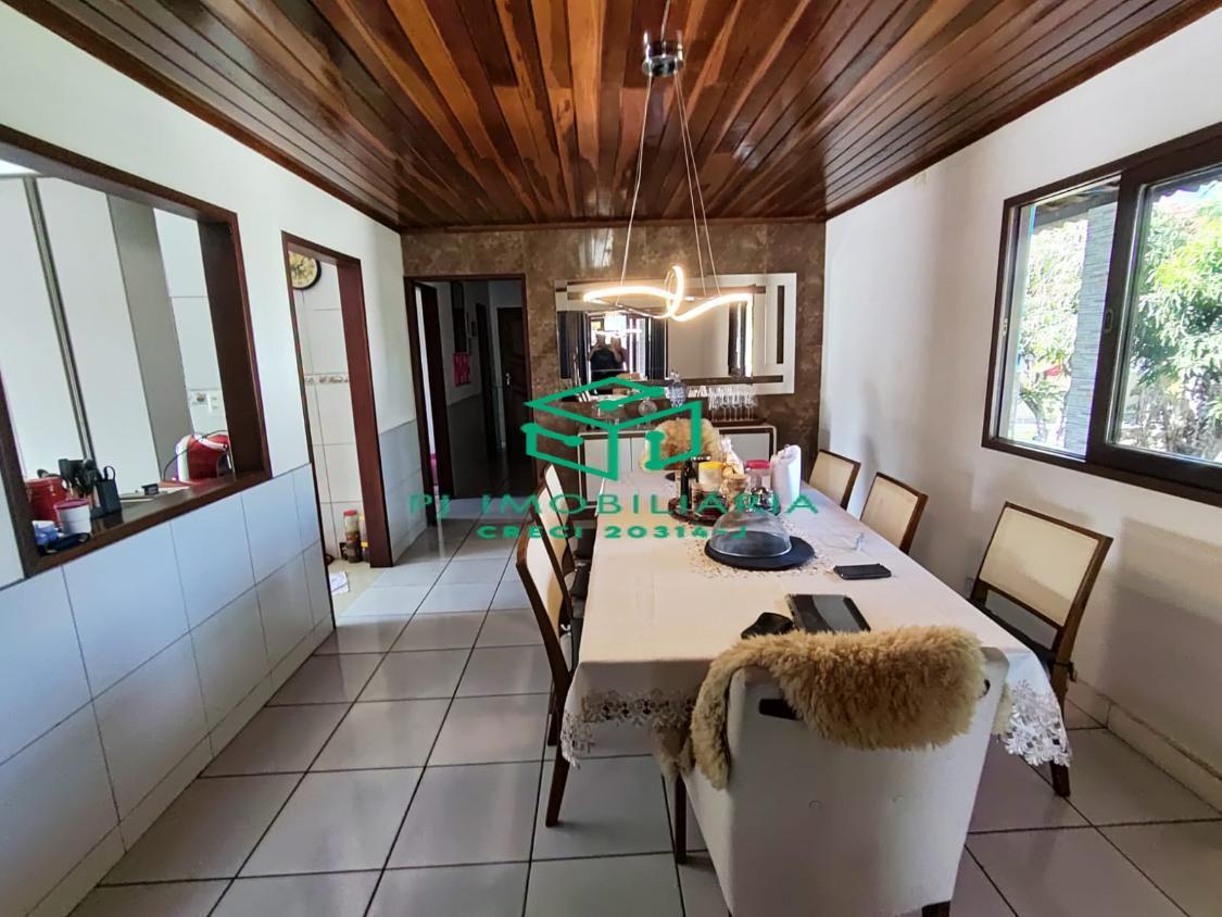 Casa, 4 quartos, 175 m² - Foto 2