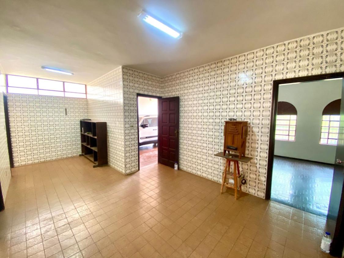 Casa, 3 quartos, 217 m² - Foto 4