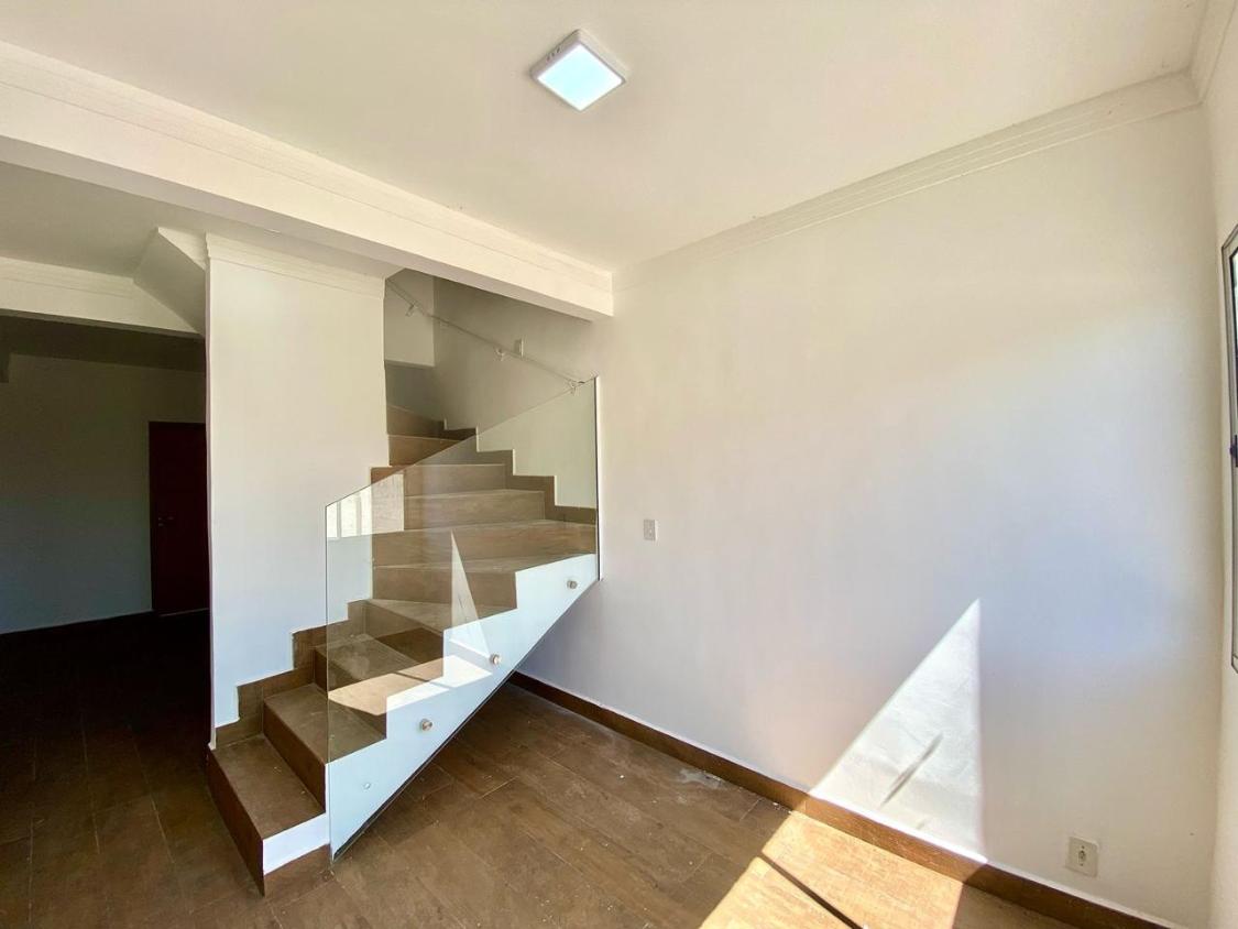 Sobrado, 3 quartos, 105 m² - Foto 4