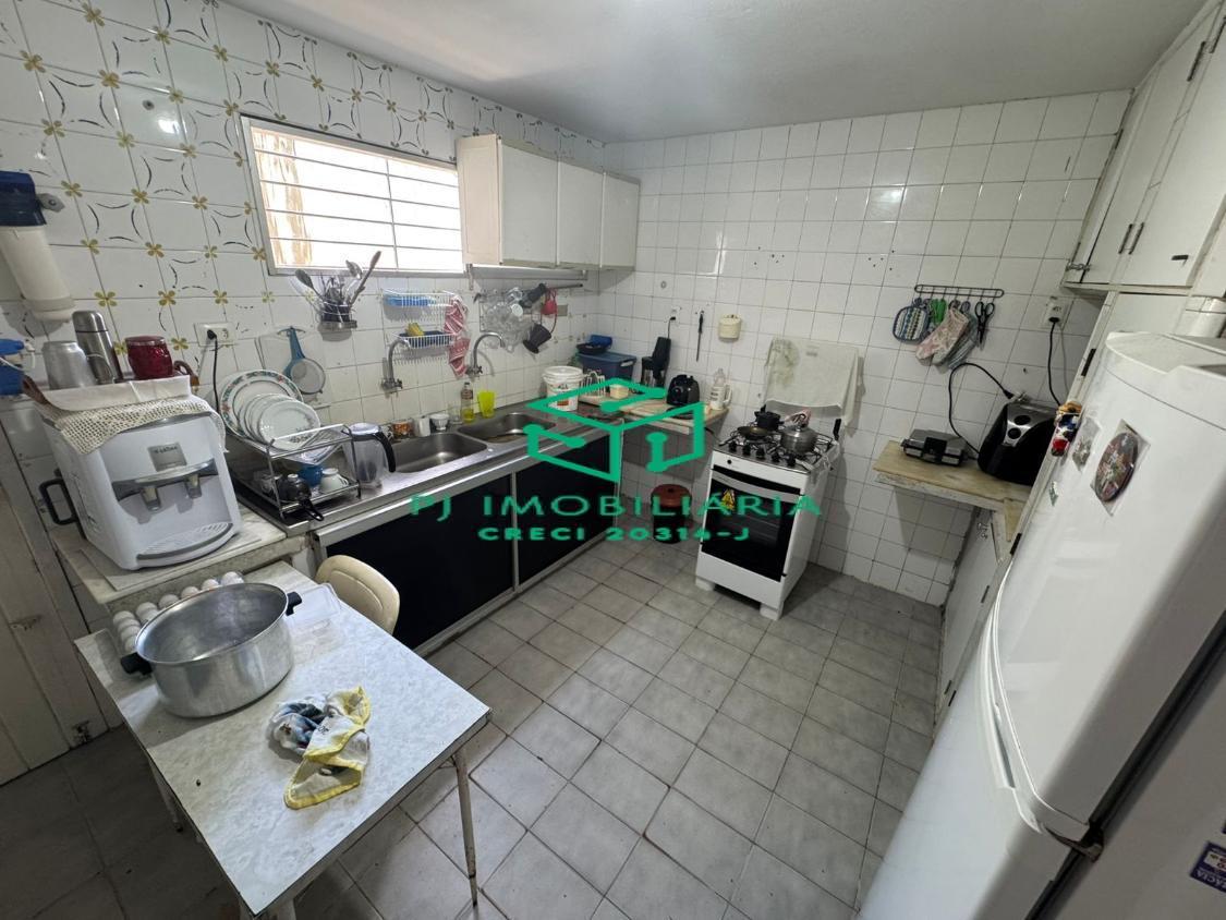 Casa, 5 quartos, 300 m² - Foto 9