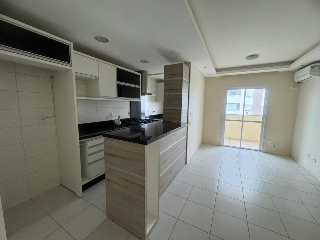 Apartamento, 3 quartos, 76 m² - Foto 1