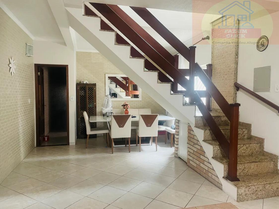 Sobrado, 6 quartos, 300 m² - Foto 1