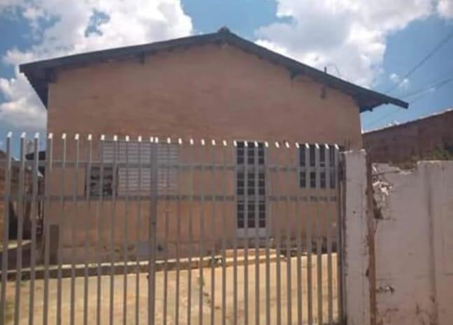 Casa, 2 quartos, 151 m² - Foto 1