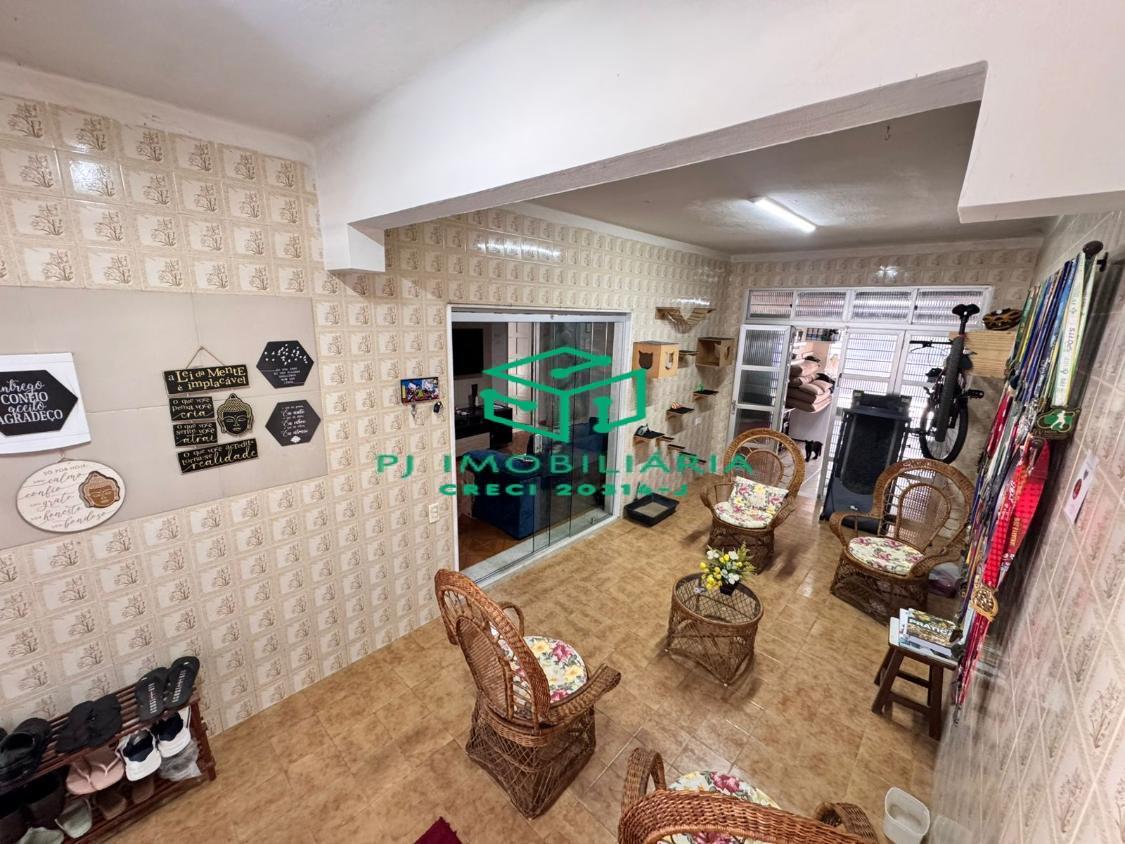 Casa, 3 quartos, 200 m² - Foto 13