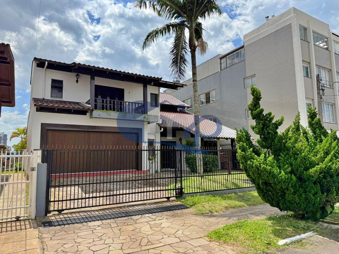 Casa, 6 quartos, 384 m² - Foto 1