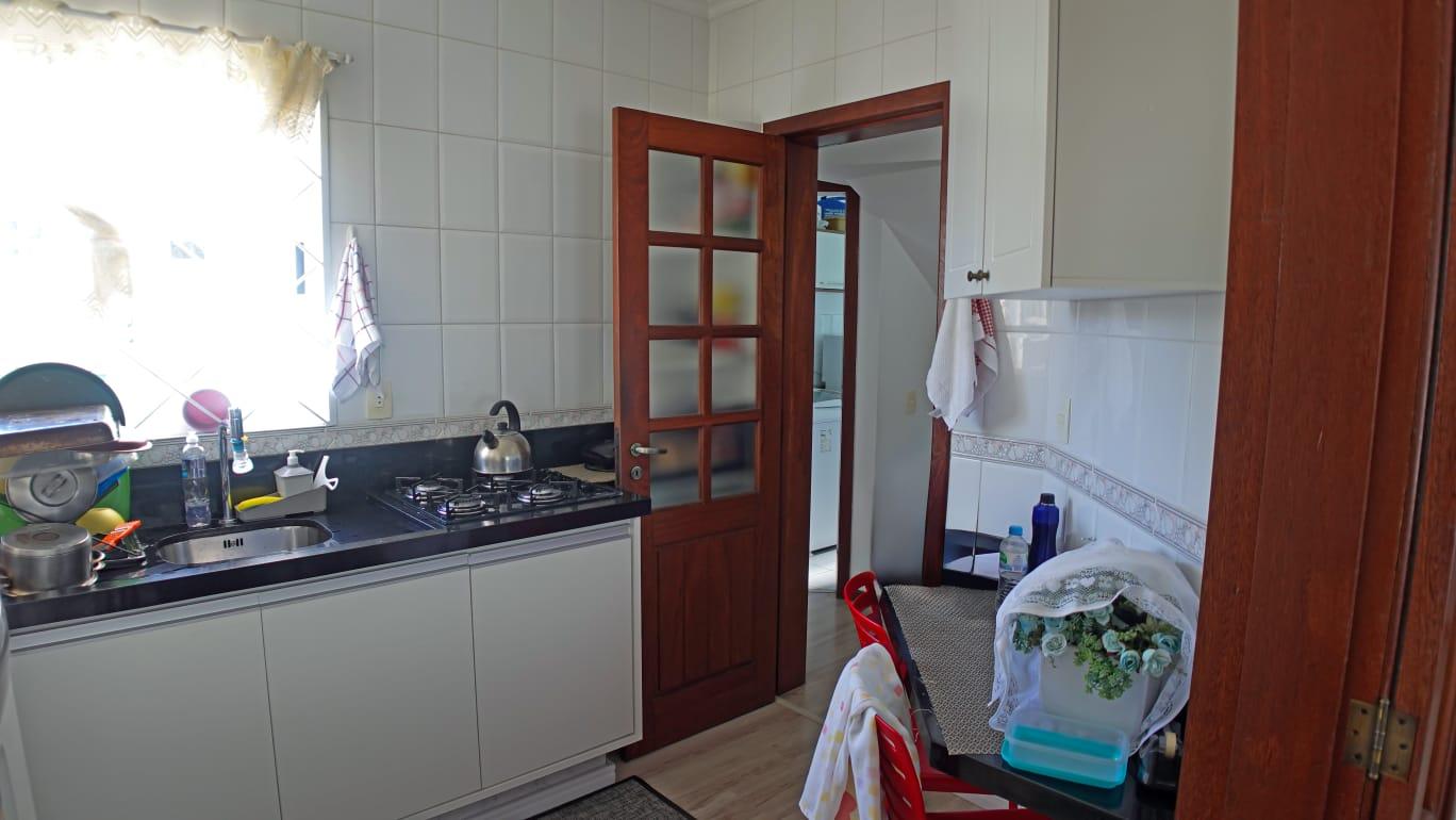 Casa, 4 quartos, 218 m² - Foto 6