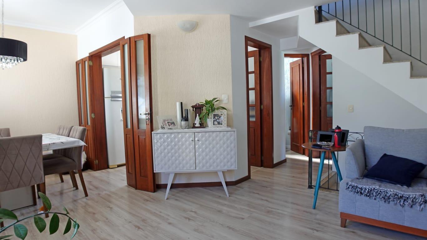 Casa, 4 quartos, 218 m² - Foto 1