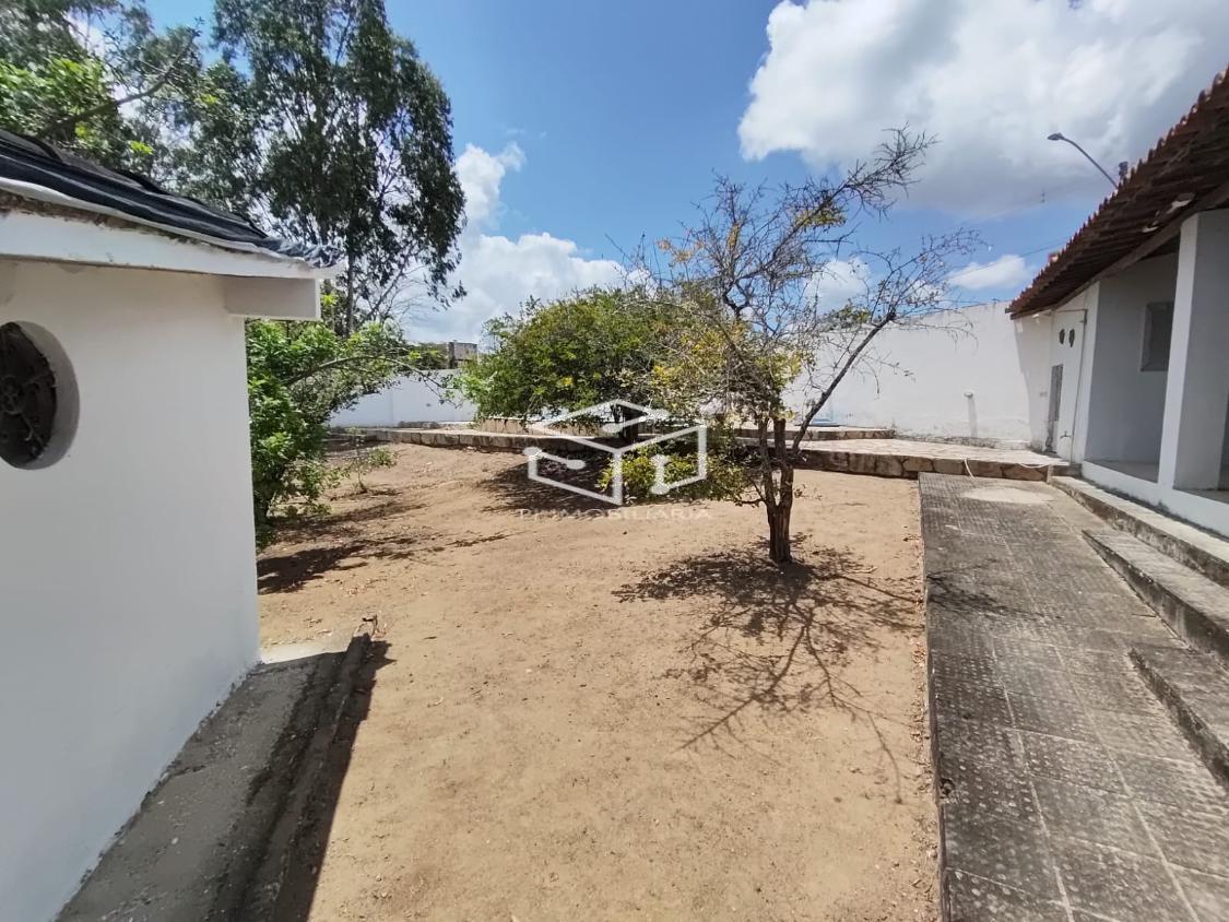 Sítio, 4 quartos, 1300 m² - Foto 8