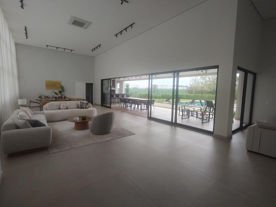 Casa de Condomínio, 5 quartos - Foto 1