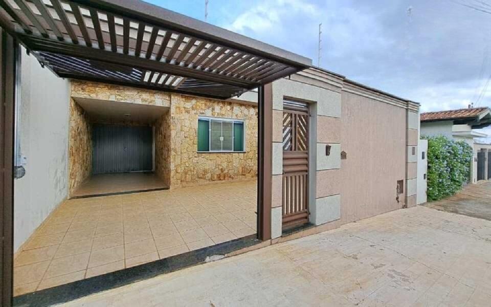 Casa, 3 quartos, 155 m² - Foto 1
