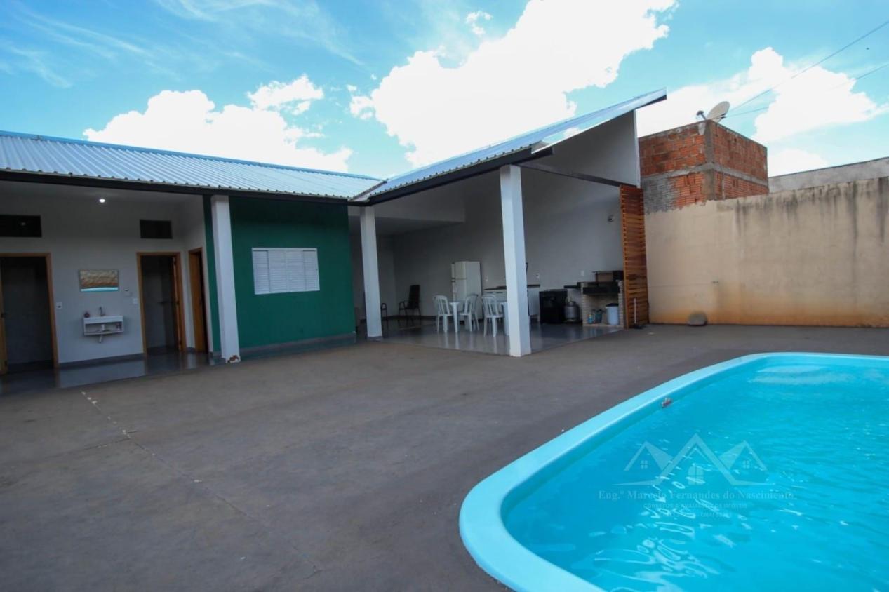 Casa, 2 quartos, 80 m² - Foto 1