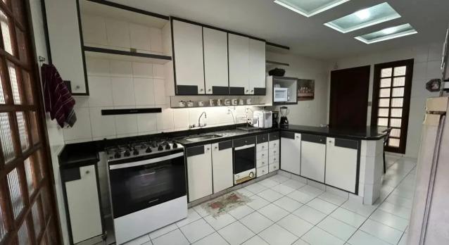 Casa, Residencial para Venda, Mata da Praia, Vitória