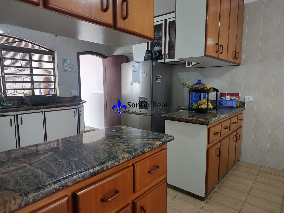 Casa, 3 quartos, 250 m² - Foto 28