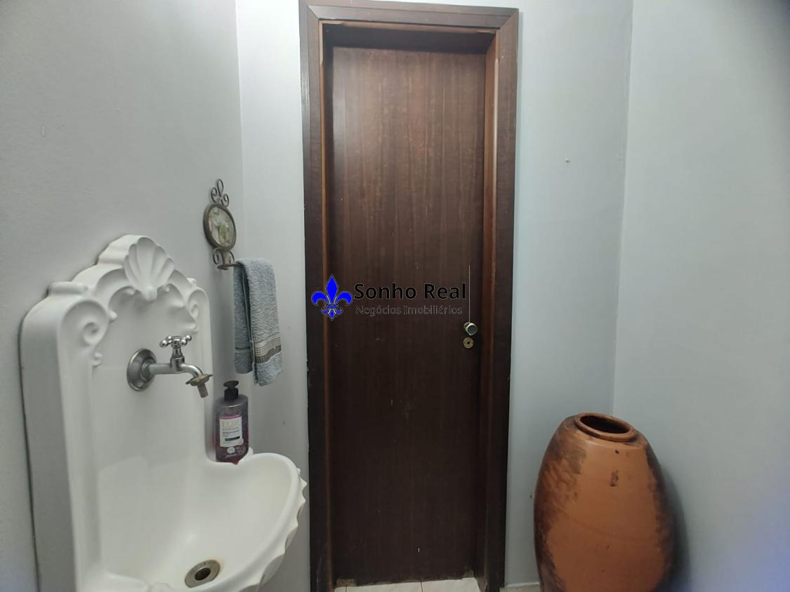 Casa, 3 quartos, 250 m² - Foto 10