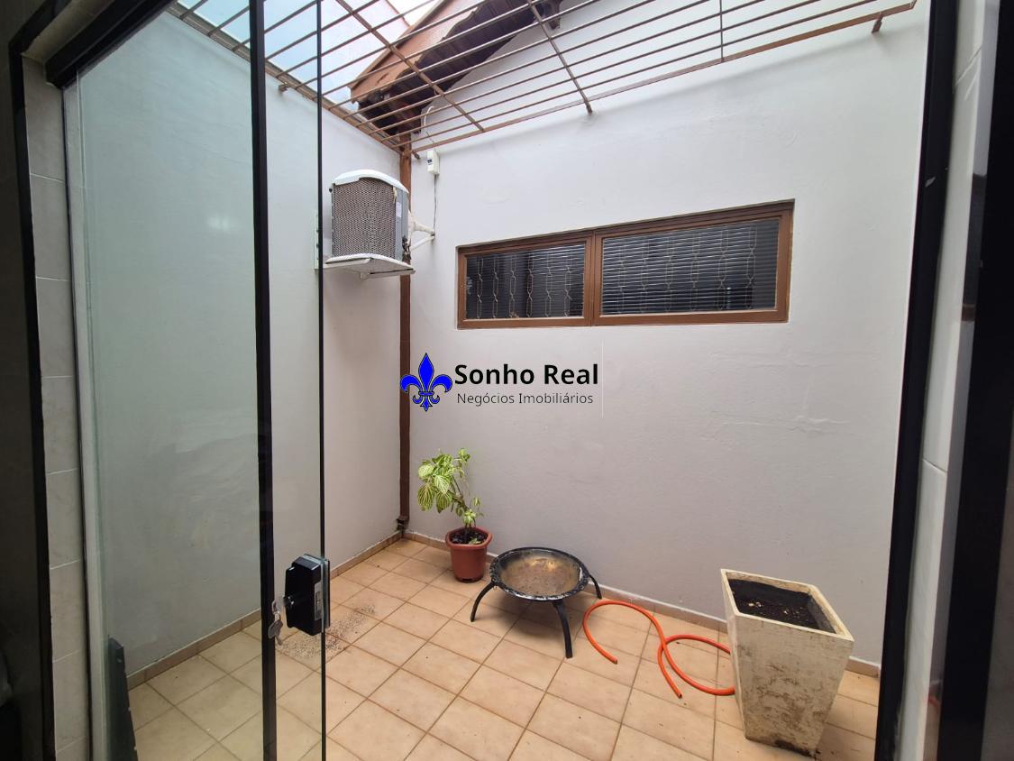 Casa, 3 quartos, 250 m² - Foto 34