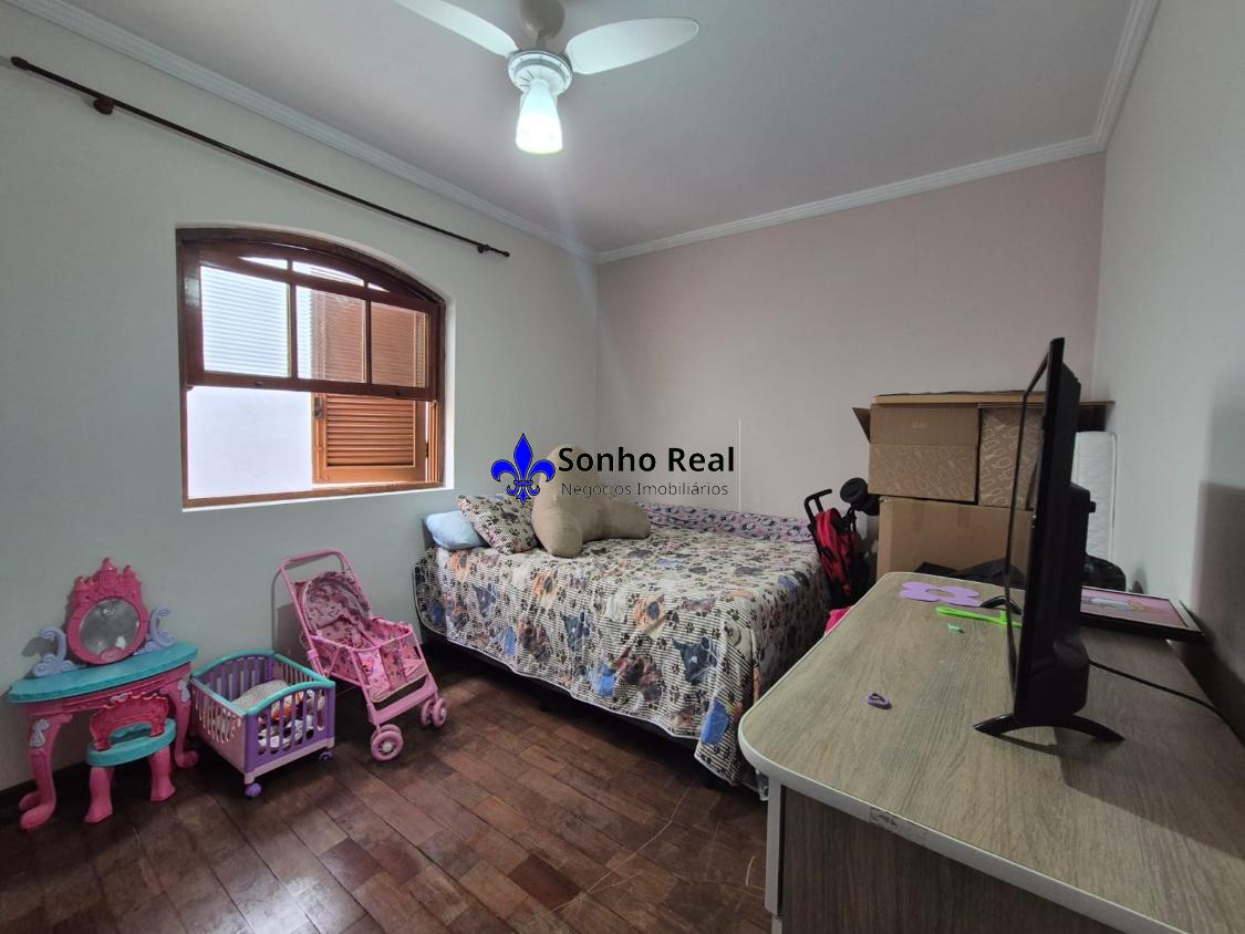 Casa, 3 quartos, 250 m² - Foto 19