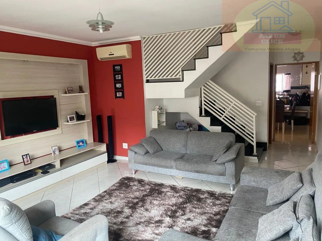 Sobrado, 3 quartos, 229 m² - Foto 4