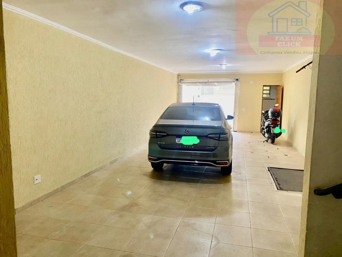 Sobrado, 3 quartos, 229 m² - Foto 2