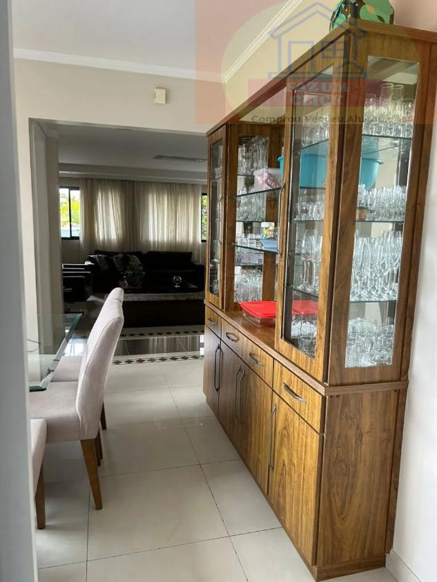 Apartamento, 3 quartos, 183 m² - Foto 2