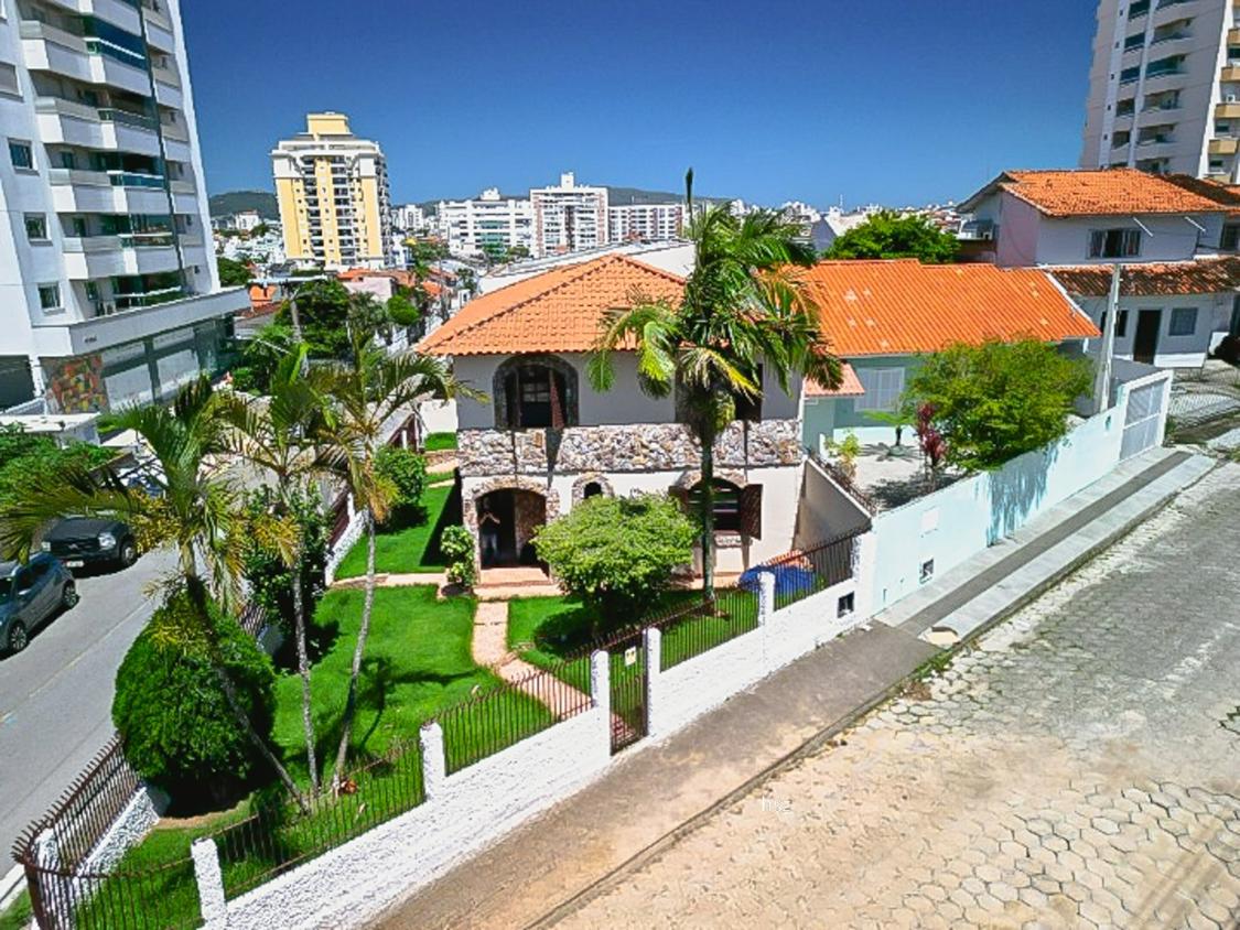 Casa, 5 quartos, 380 m² - Foto 32