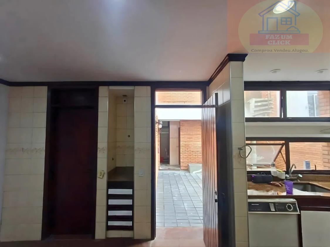 Casa, 5 quartos, 310 m² - Foto 6