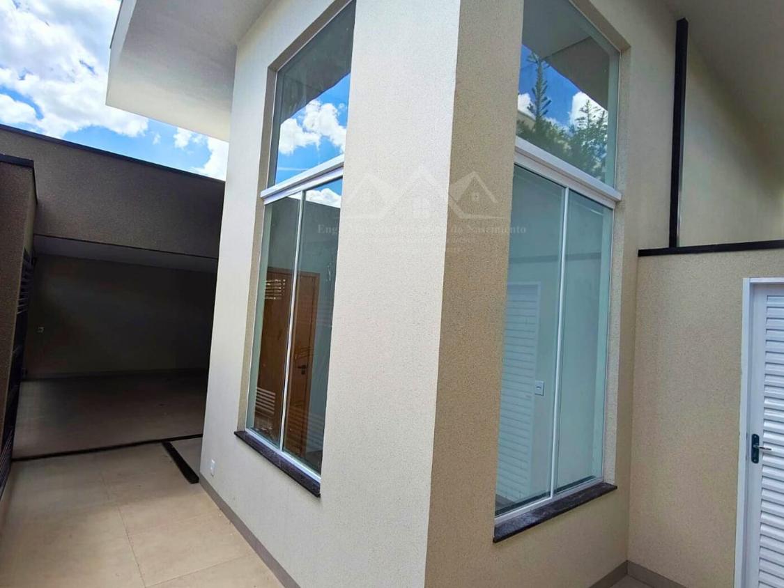 Casa, 3 quartos, 163 m² - Foto 2