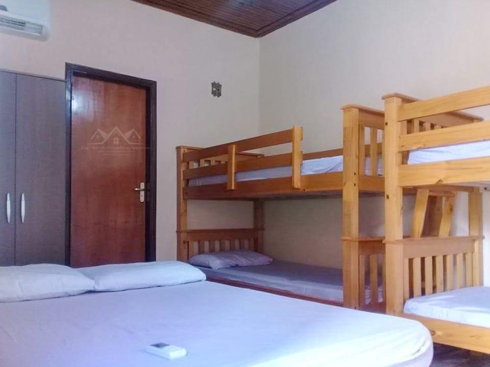 Casa, 4 quartos, 225 m² - Foto 19