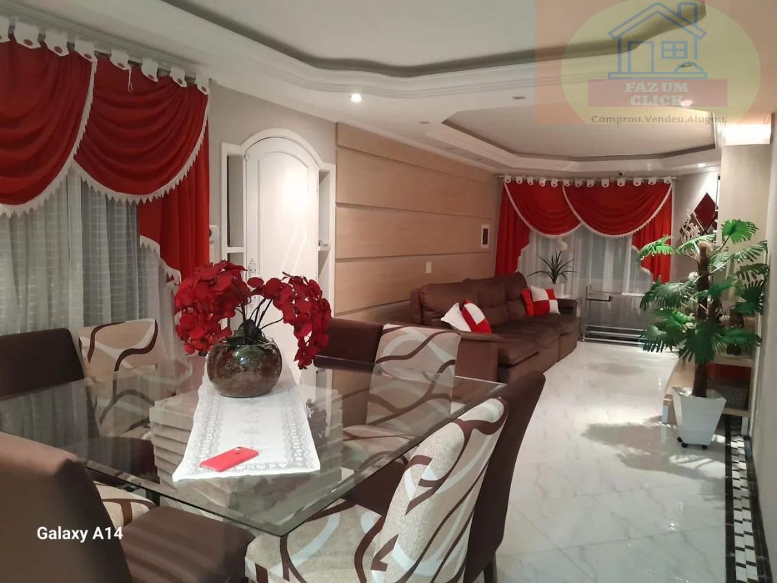 Casa, 3 quartos, 440 m² - Foto 1