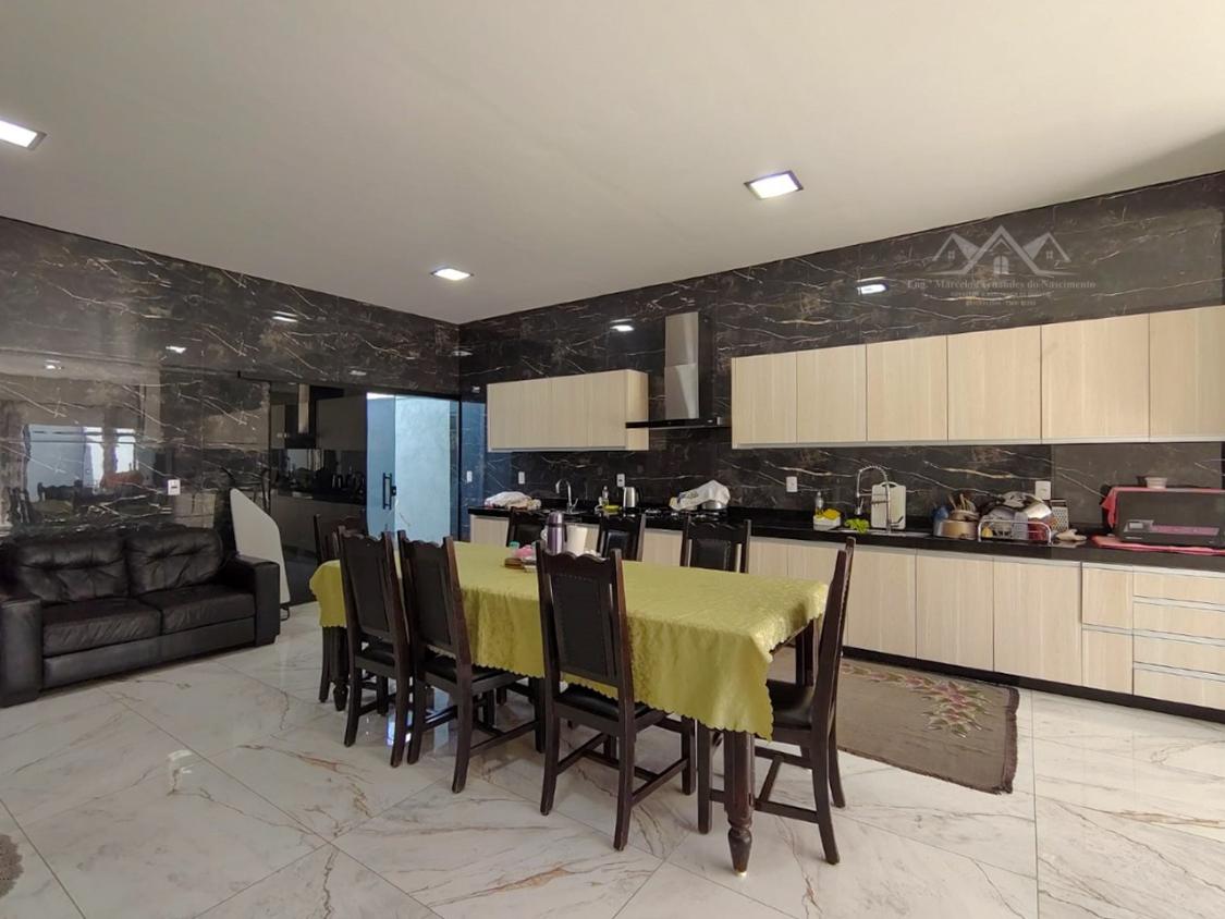 Casa, 3 quartos, 236 m² - Foto 26