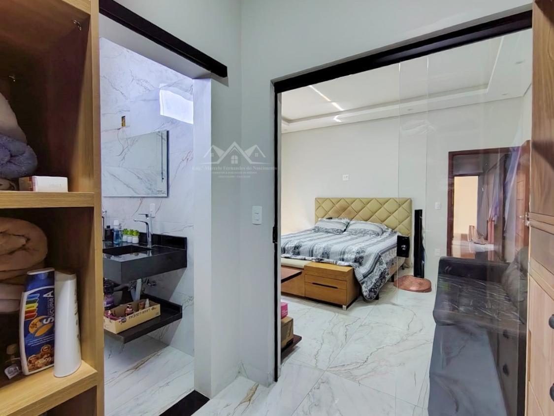 Casa, 3 quartos, 236 m² - Foto 13