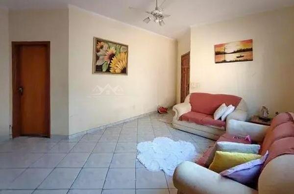 Casa, 3 quartos, 194 m² - Foto 4