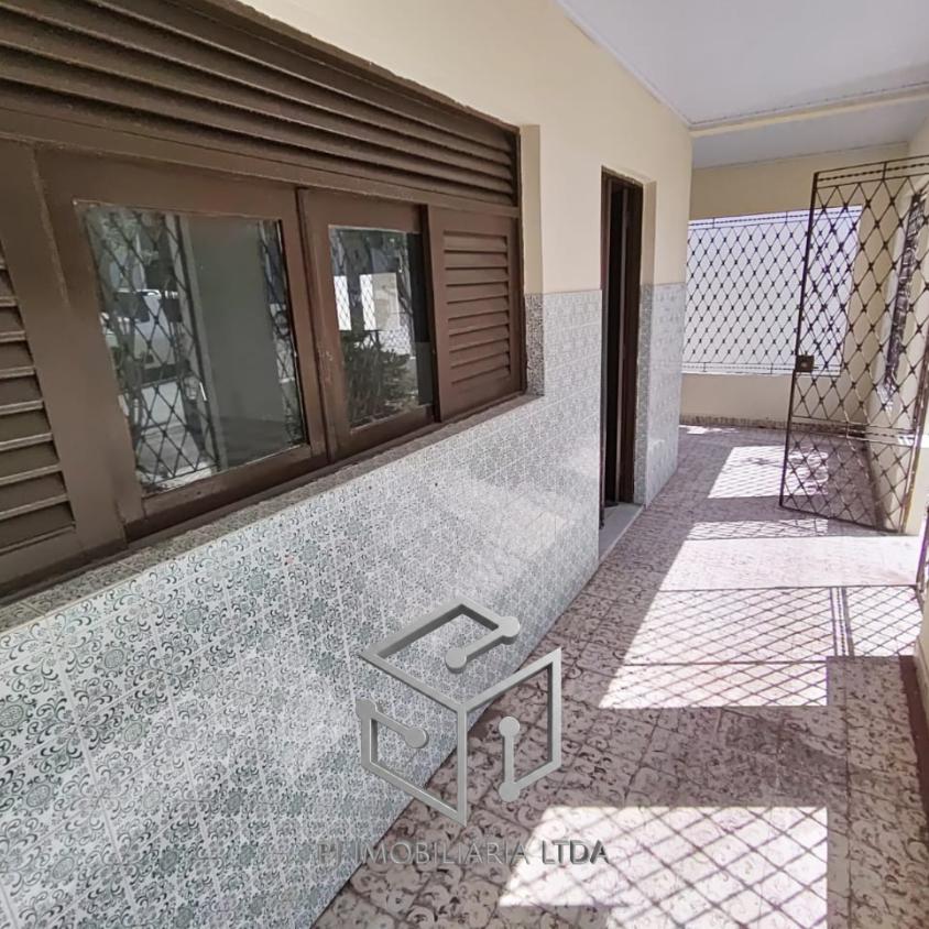 Casa, 8 quartos, 300 m² - Foto 8