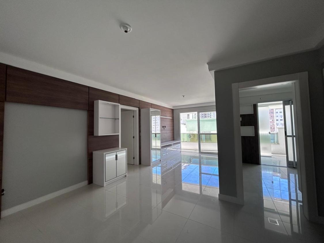 Apartamento, 3 quartos, 120 m² - Foto 2