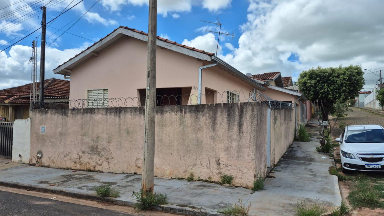 Casa, 2 quartos, 63 m² - Foto 1