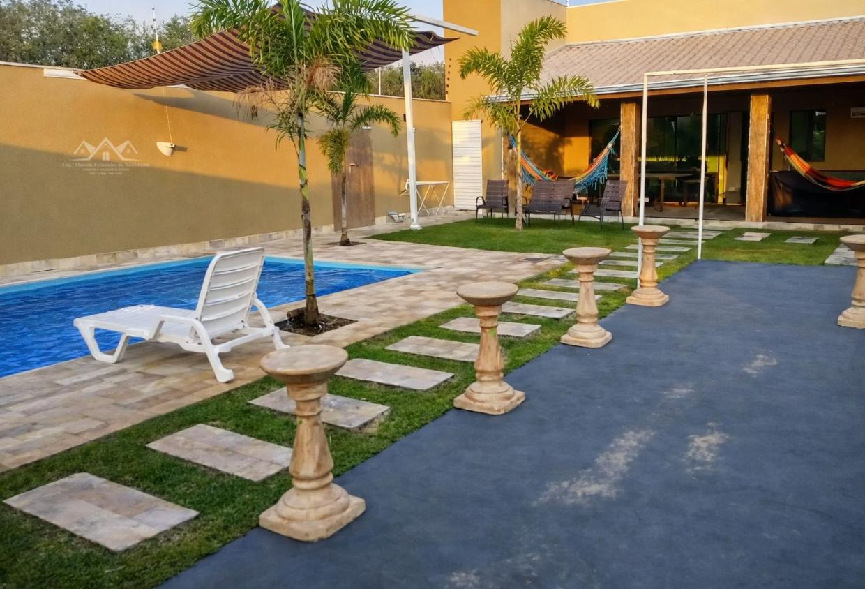 Casa, 3 quartos, 200 m² - Foto 1