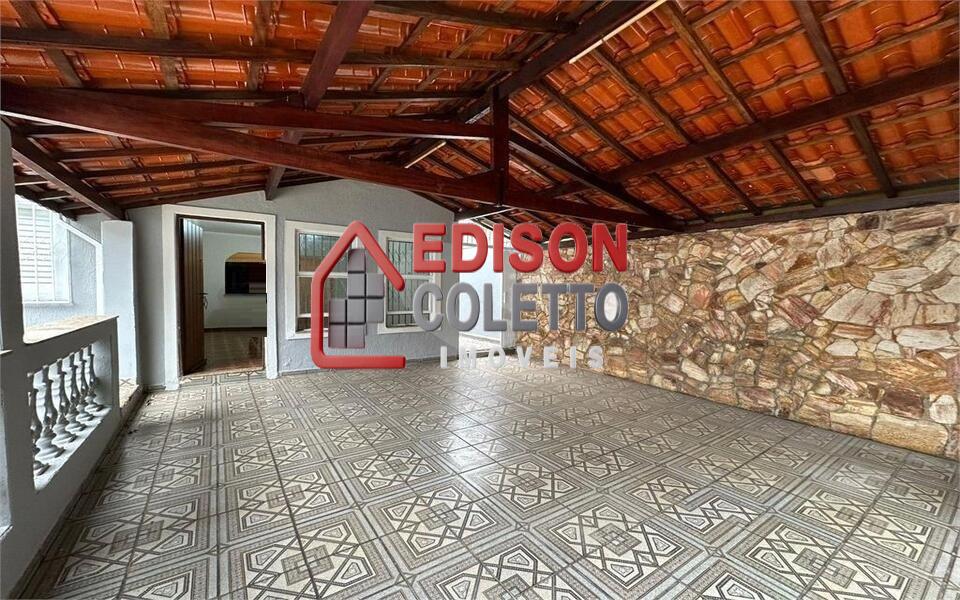 Casa, 3 quartos, 183 m² - Foto 2