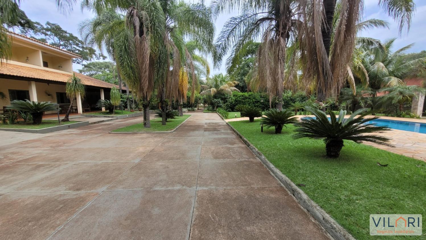 Chácara, 4 quartos, 5000 m² - Foto 1