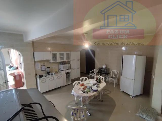 Casa, 3 quartos, 200 m² - Foto 6