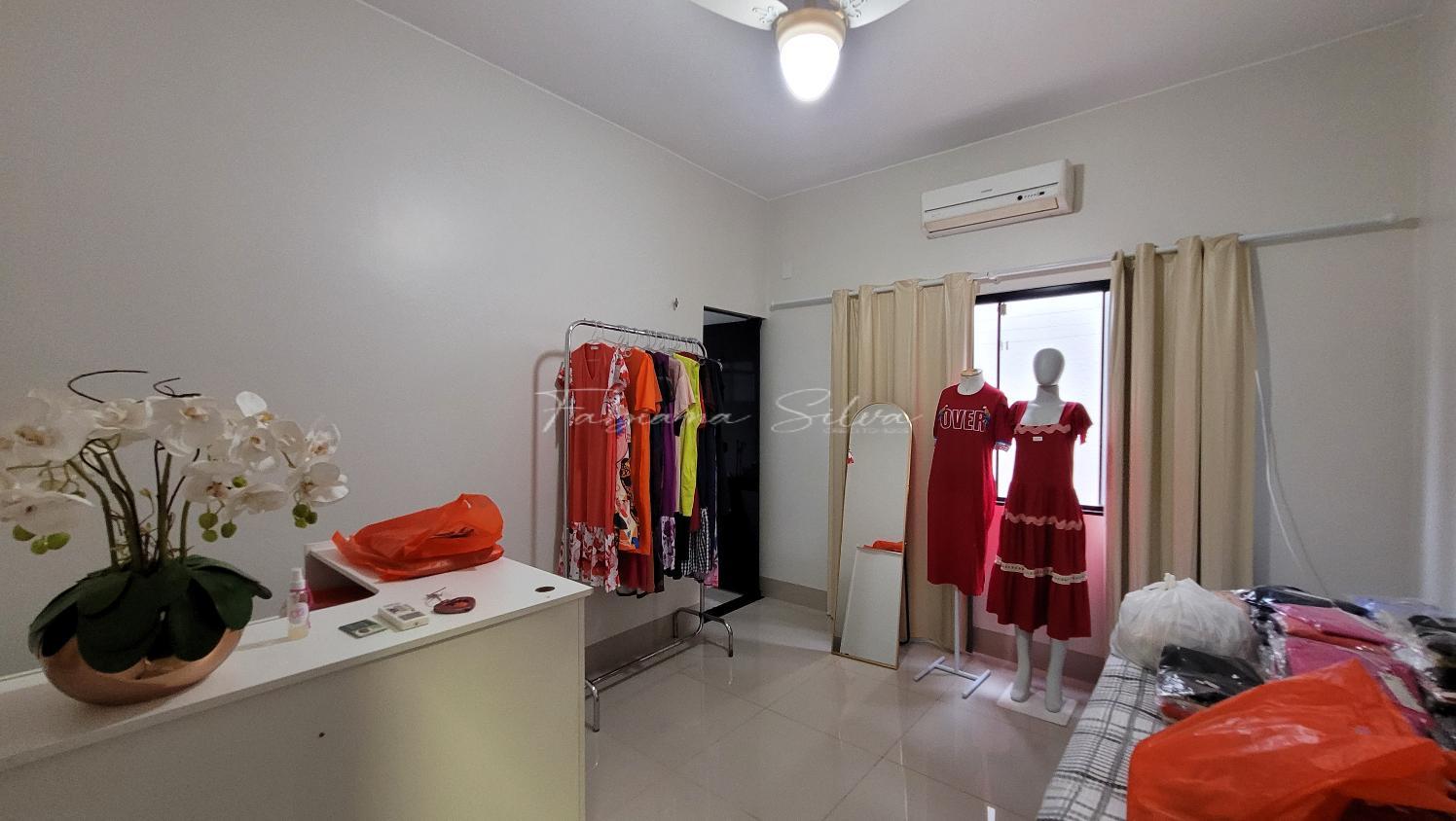 Casa, 4 quartos, 261 m² - Foto 25