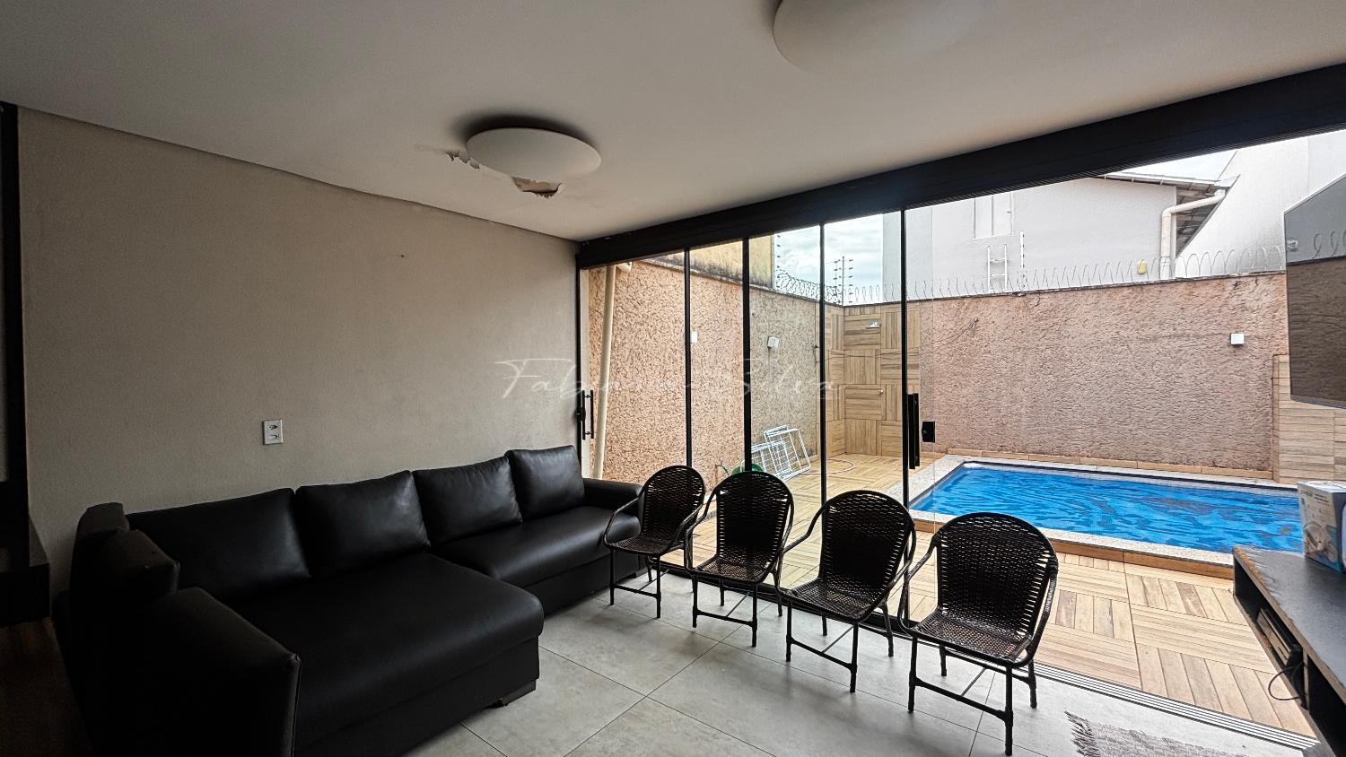 Casa, 4 quartos, 220 m² - Foto 11