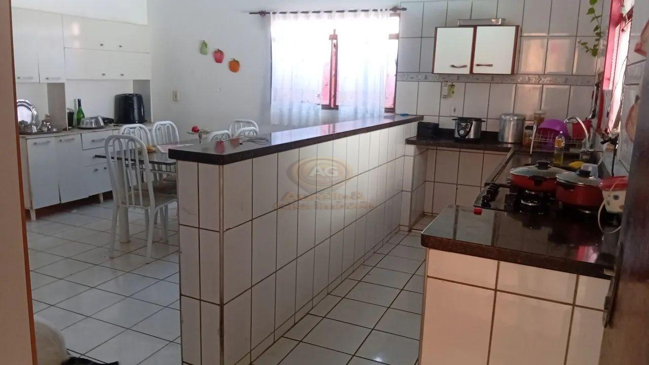 Casa, 3 quartos, 160 m² - Foto 1