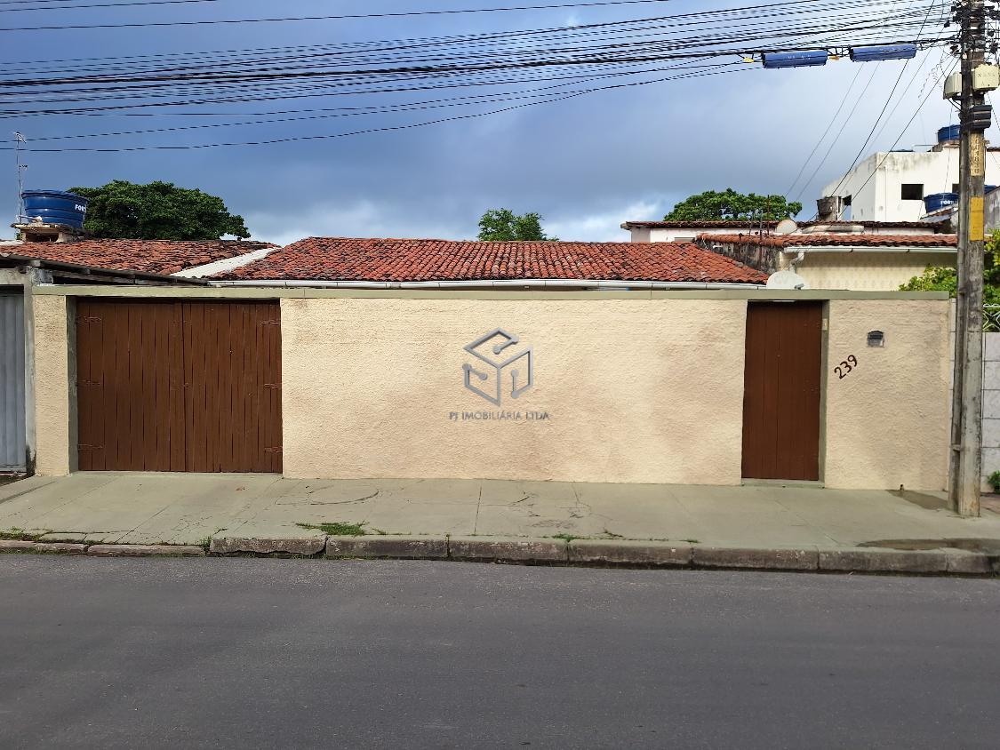 Casa, 4 quartos, 200 m² - Foto 1