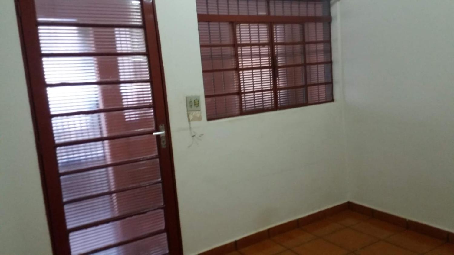 Casa, 3 quartos, 140 m² - Foto 2