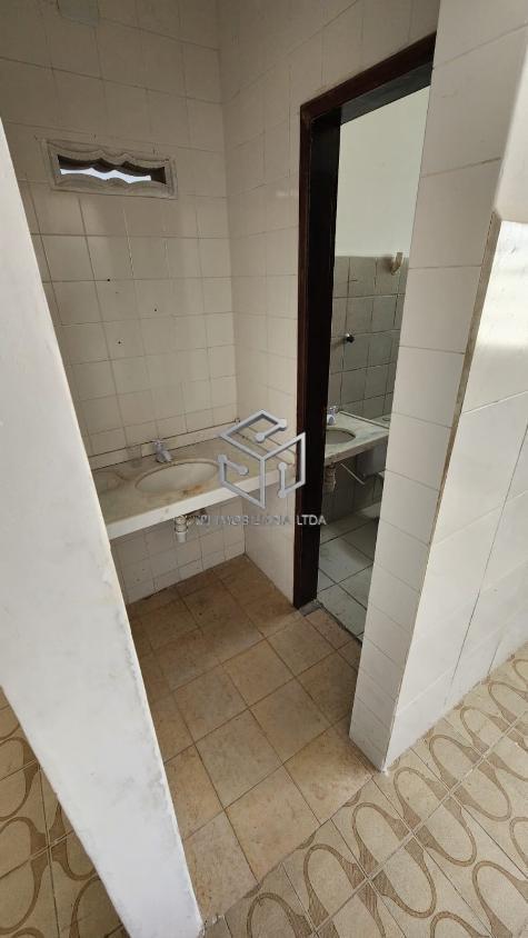 Casa, 6 quartos, 300 m² - Foto 7