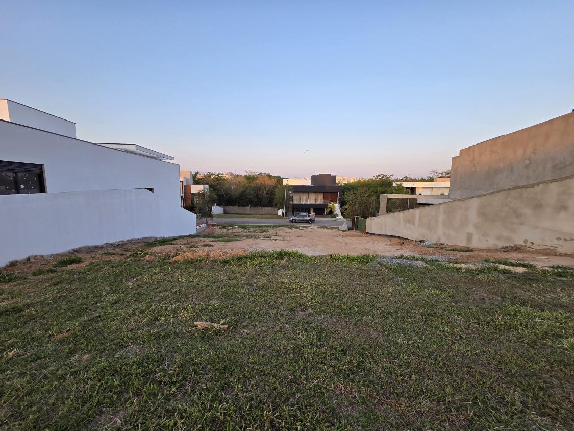 Terreno, 561 m² - Foto 1